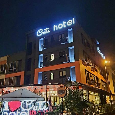 Cute Hotel & Dorms Ίπο Εξωτερικό φωτογραφία